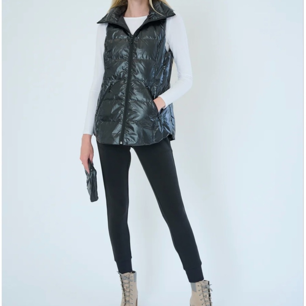 Anorak down vest-100% water resistant